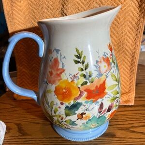 The Pioneer Woman Large Serving Pitcher Willow 3.2 QT Floral Stoneware